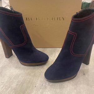 Burberry Navy Suede Shoes